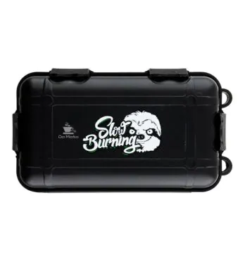 Case Magnética Slow Burning de frente