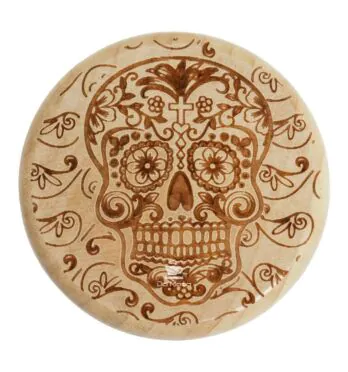 Dichavador de Madeira Skull With Cross de frente