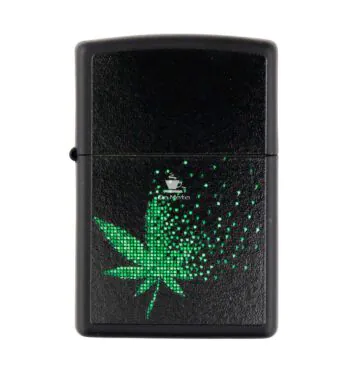 Isqueiro Zippo Pixel Cannabis Design 48677 de frente