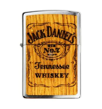 Isqueiro Zippo Jack Daniels Woodchuck de frente tabacaria da mata